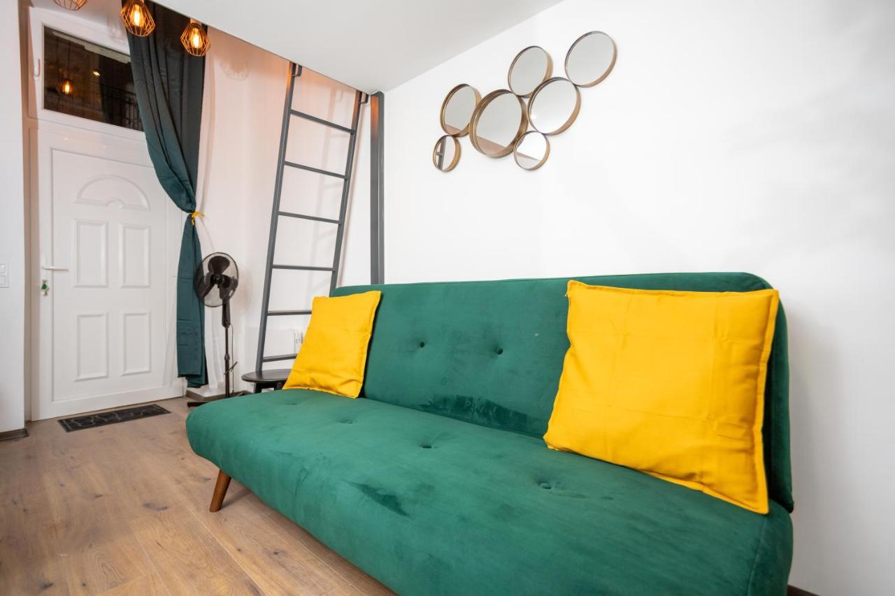 Green Goblin Apartment With Free Private Parking Budapest Exteriör bild