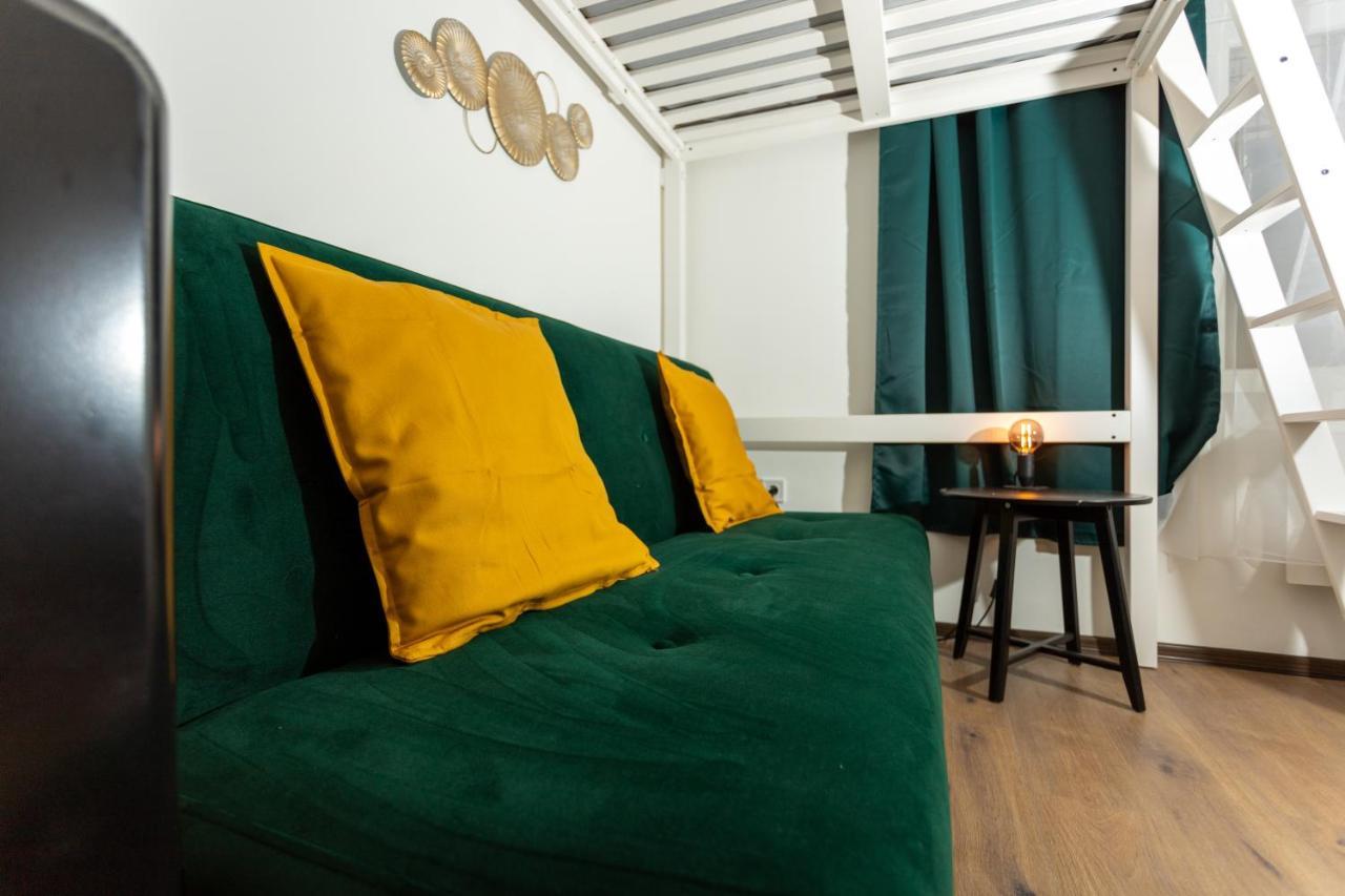 Green Goblin Apartment With Free Private Parking Budapest Exteriör bild